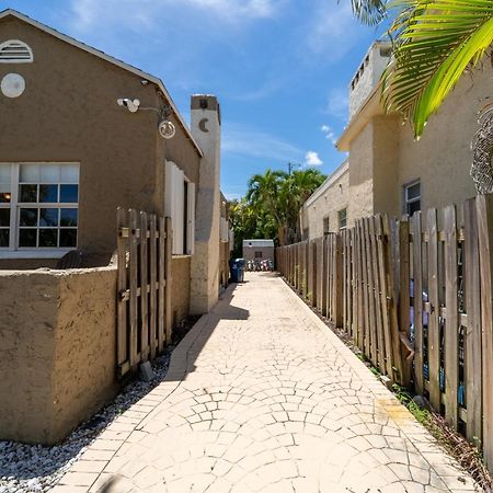 Bike To Beach-Spacious With Patio Bbq & Game Room ฮาลลันเดลบีช ภายนอก รูปภาพ